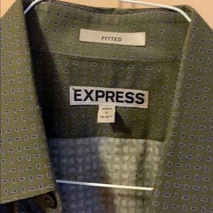 Express fitted men’s dress shirt size large